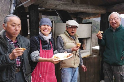 待ちきれずその場で試食♪